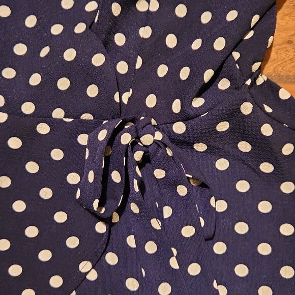 5/$15 Monteau Los Angeles women's size small spaghetti strap navy polka dot top - Picture 4 of 7